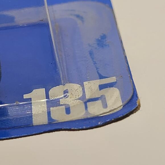 HOT WHEELS 9599 32 FORD DELIVERY BLUE CARD 135 NEW - Picture 4 of 5